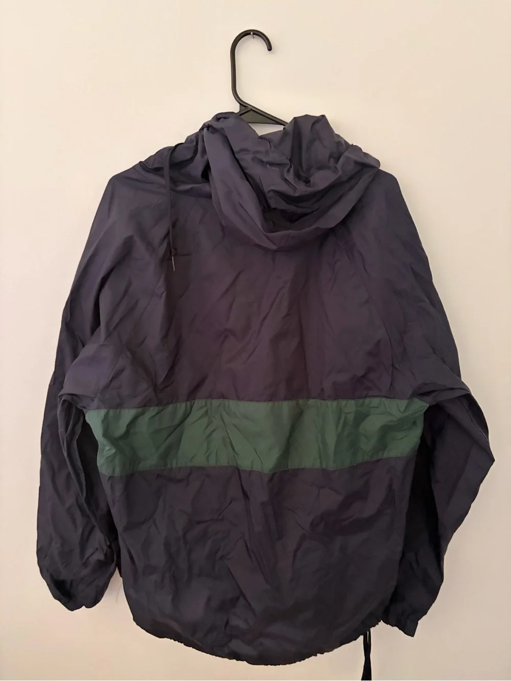 EUC Men's Navy Rain Pullover with Green Chest Stripe
